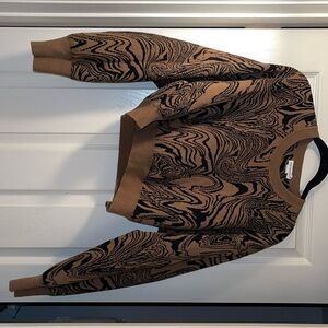 Pre-Owned Women’s Good American Cropped Sweater Size 3/4